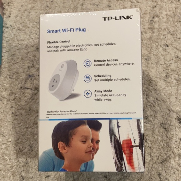 TP – link smart Wi-Fi plug remote access pair with Amazon echo - Picture 3 of 4